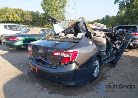 2012 Toyota Camry Se/Le/Xle z USA, uszkodzony, nr VIN 4T1BF1FK0CU046295